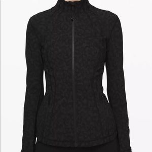 Lululemon
DEFINE JACKET